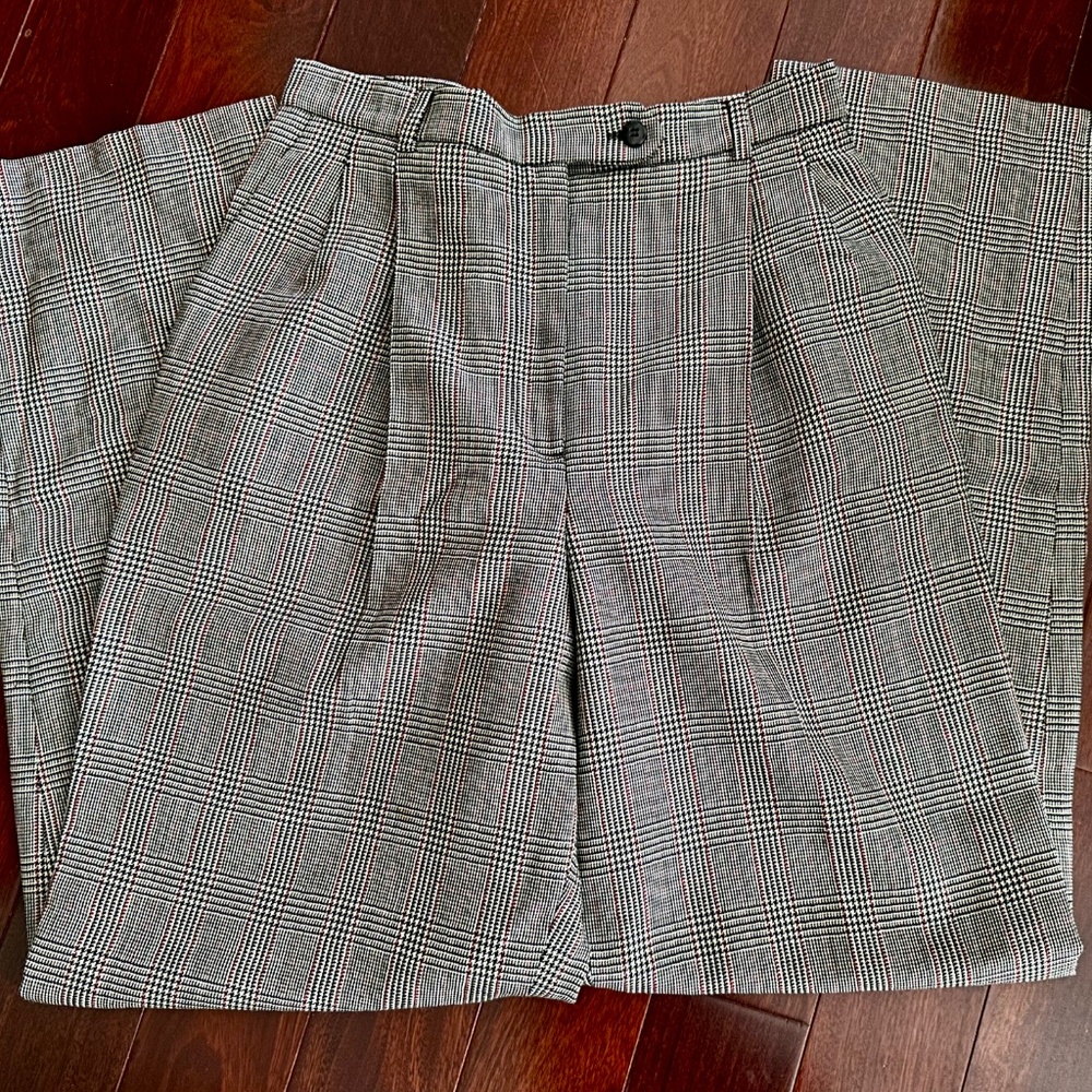 Rafaella Women's Plaid Straight Leg Lined Wool Trousers Gray Black Size 10 NWOT